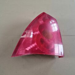 Aizmugurējais kreisais lukturis priekš PEUGEOT 307 2003