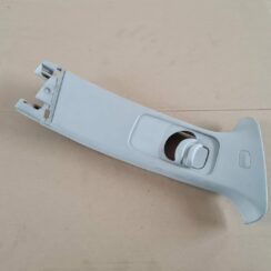 Vidējas salona statnes apdare priekš PEUGEOT 307 2003