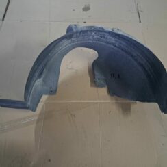 Priekšējais kreisais paspārns priekš PEUGEOT 307 2003