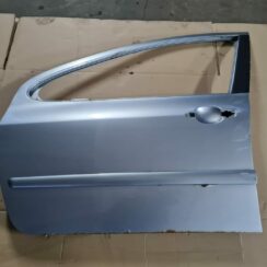 Priekšējās kreisās durvis priekš PEUGEOT 307 2003
