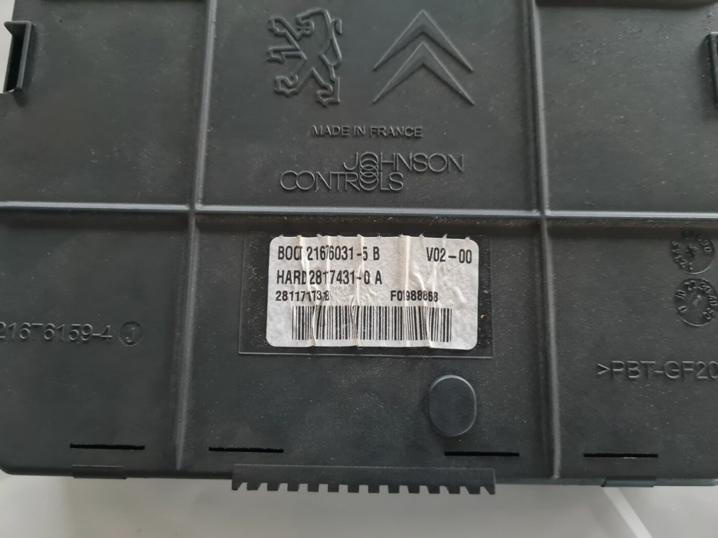 Drošinātāju bloks priekš CITROEN C4 2006-2 3 Drošinātāju bloks priekš CITROEN C4 2006-2