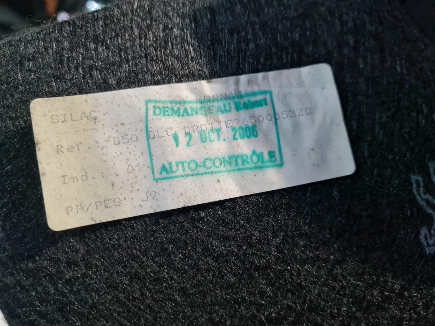 Bagāžnieka nodalījuma sānu apdare priekš CITROEN C4 2006-2 3 Bagāžnieka nodalījuma sānu apdare priekš CITROEN C4 2006-2