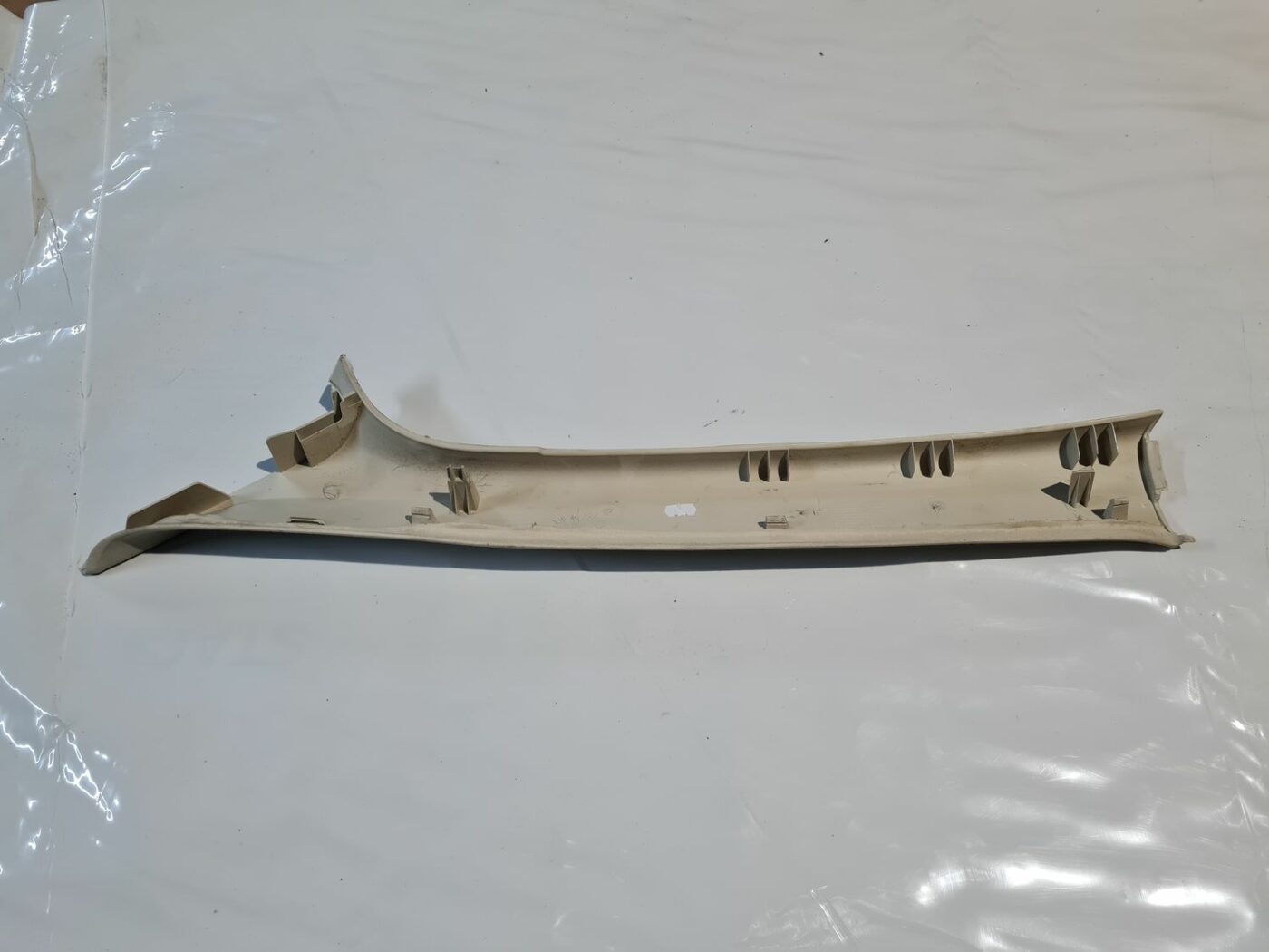 Priekšējas salona statnes apdare priekš CITROEN C4 2006-2 4 Priekšējas salona statnes apdare priekš CITROEN C4 2006-2