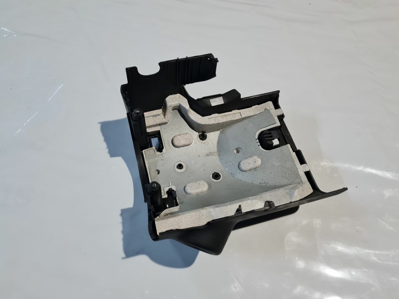 Stūres statnes putekļu aizsargs (salonā) priekš CITROEN C4 2006-2 3 Stūres statnes putekļu aizsargs (salonā) priekš CITROEN C4 2006-2