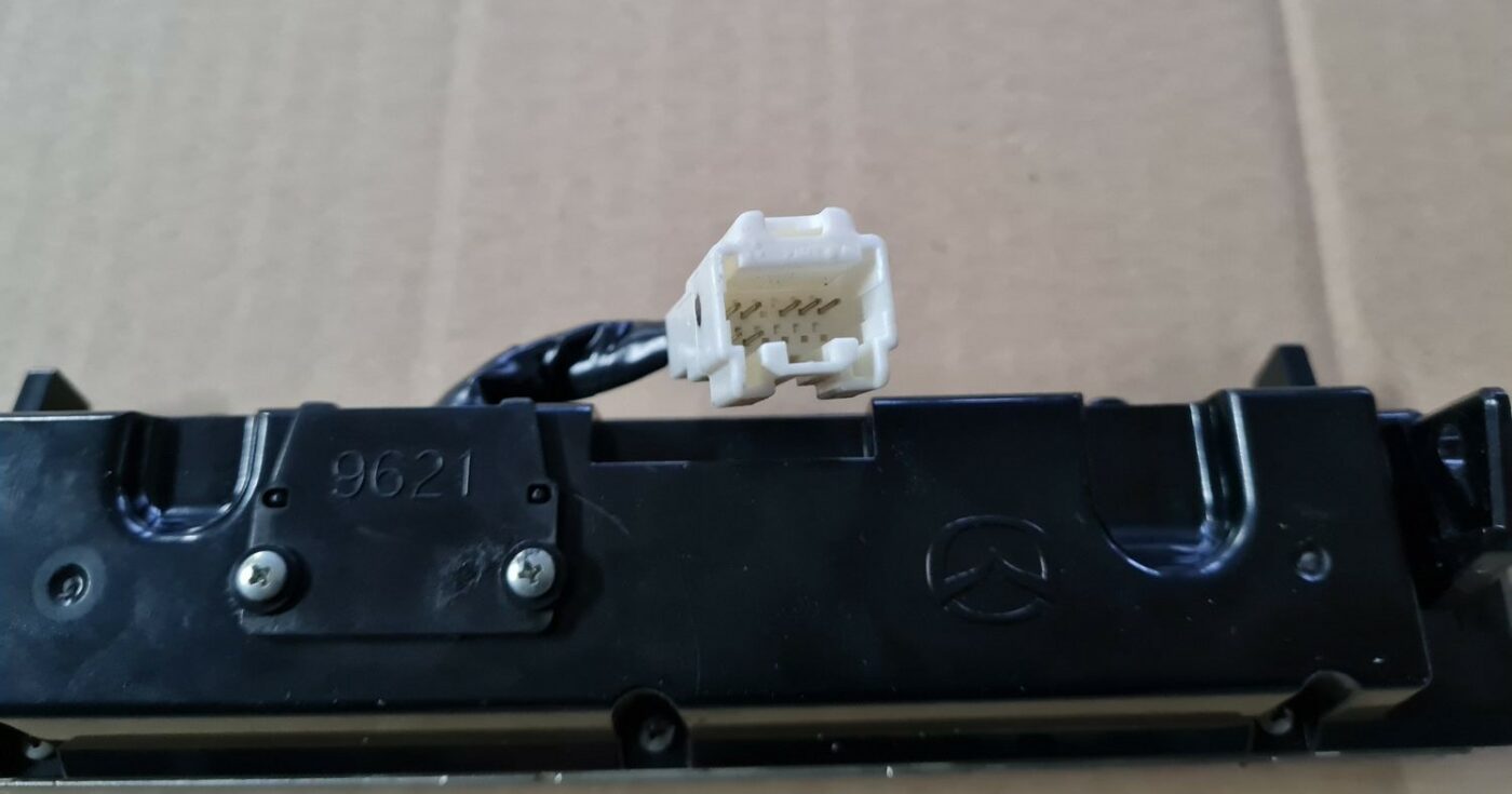 Displejs priekš MAZDA 3 2007 3 Displejs priekš MAZDA 3 2007