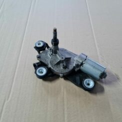 Aizmugurējā stikla tīrītāja motors priekš MAZDA 3 2007