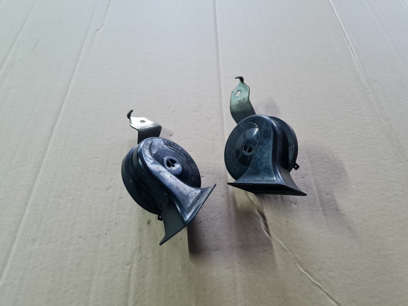 Skaņas signāls priekš MAZDA 3 2007 1 Skaņas signāls priekš MAZDA 3 2007