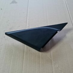 Durvju spoguļa apdares uzlika salonā (bez skaļruņa) priekš MAZDA 3 2007