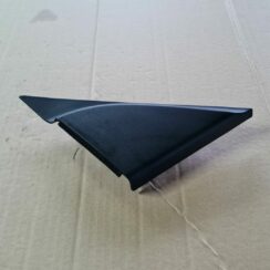 Durvju spoguļa apdares uzlika salonā (bez skaļruņa) priekš MAZDA 3 2007