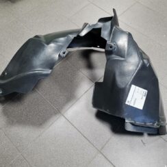 Priekšējais kreisais paspārns priekš FORD GALAXY 2007