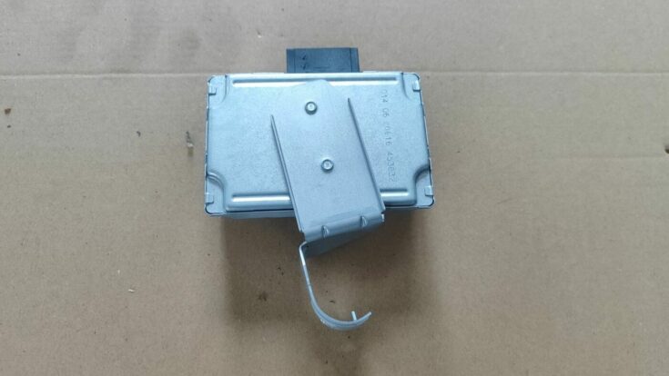 Aizdedzes vadības bloks priekš FORD FOCUS 2016 UNIVERSAL