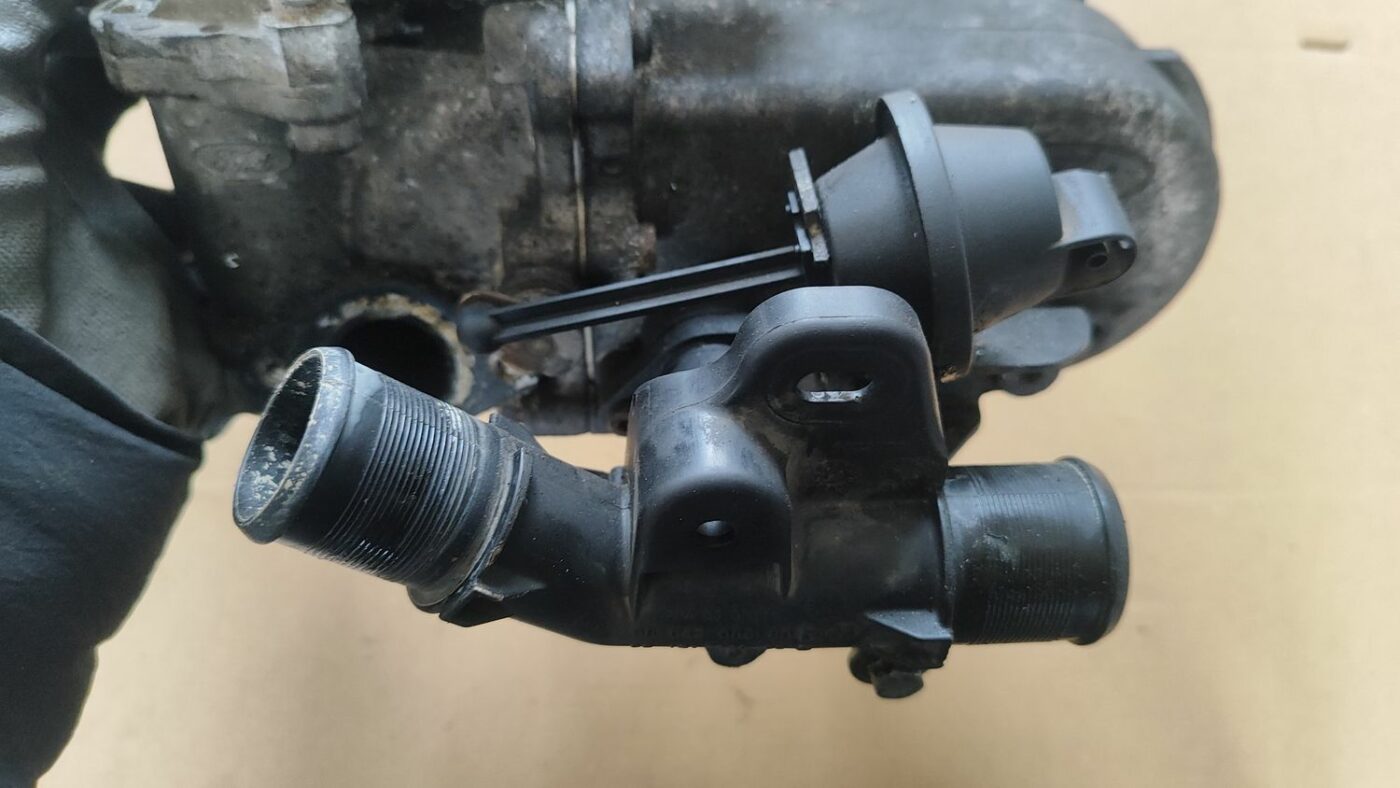 EGR vārsta dzesētājs priekš FORD FOCUS 2016 UNIVERSAL 3 EGR vārsta dzesētājs priekš FORD FOCUS 2016 UNIVERSAL