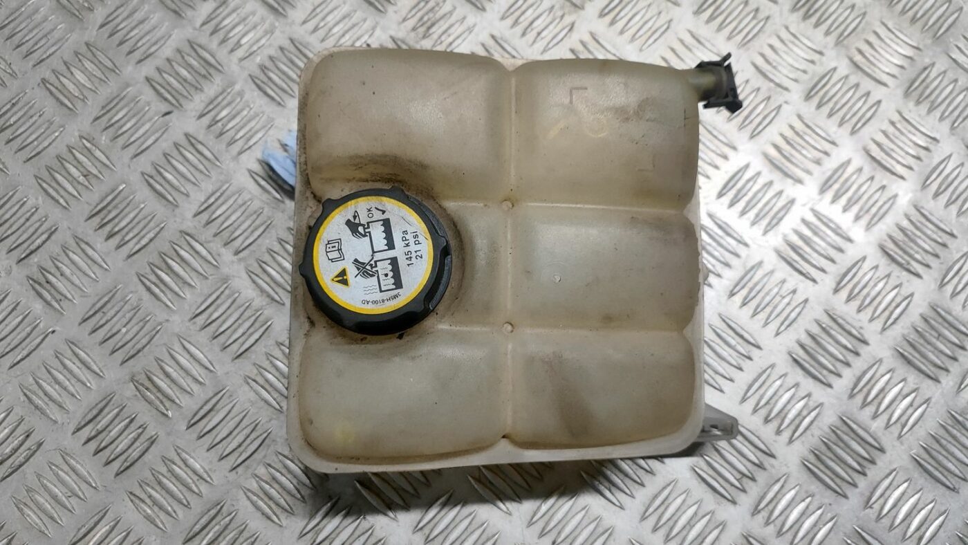 Dzesēšanas šķidruma tvertne priekš FORD FOCUS 2016 UNIVERSAL 2 Dzesēšanas šķidruma tvertne priekš FORD FOCUS 2016 UNIVERSAL