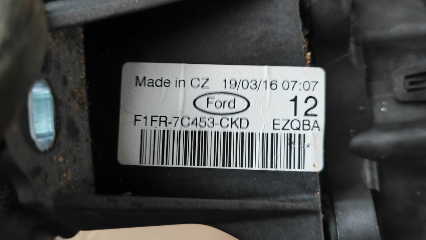 Ātrumu pārslēgšanas slēdzis priekš FORD FOCUS 2016 UNIVERSAL 4 Ātrumu pārslēgšanas slēdzis priekš FORD FOCUS 2016 UNIVERSAL