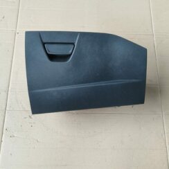 Mantu glabāšanas nodalījums pasažiera pusē priekš FORD FOCUS 2016 UNIVERSAL