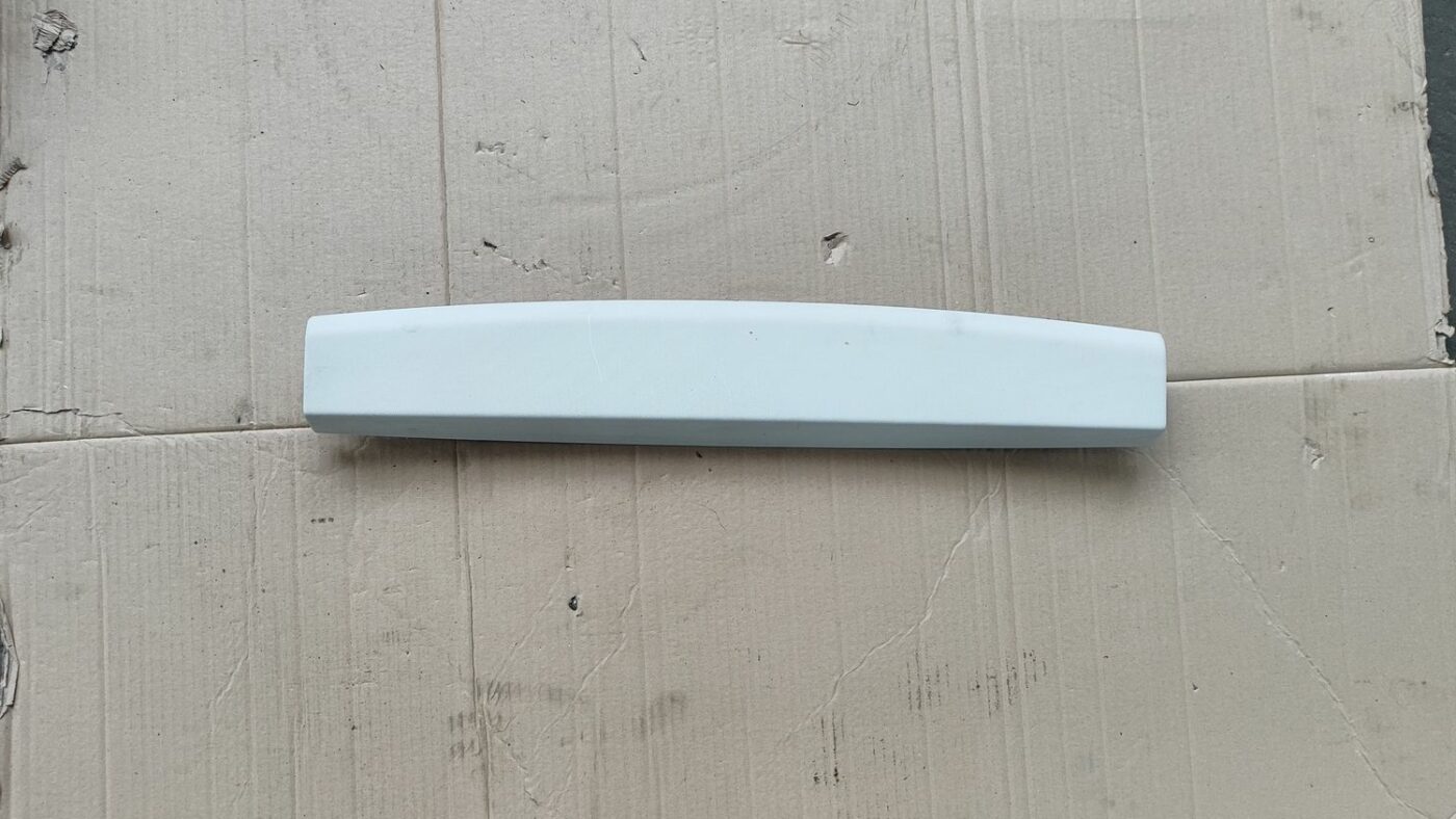 Bagāžnieka vāka apdare priekš FORD FOCUS 2016 UNIVERSAL 1 Bagāžnieka vāka apdare priekš FORD FOCUS 2016 UNIVERSAL