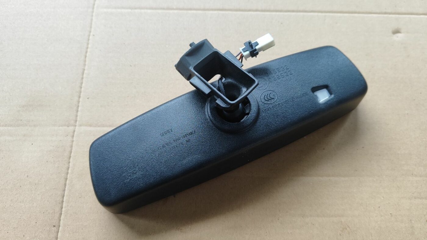 Salona atpakaļskata spogulis priekš FORD FOCUS 2016 UNIVERSAL 7 Salona atpakaļskata spogulis priekš FORD FOCUS 2016 UNIVERSAL