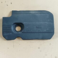 Dzinēja dekoratīvais vāks priekš FORD FOCUS 2016 UNIVERSAL