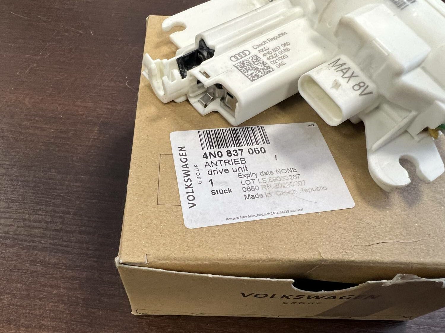 Durvju vilkšanas mehānisms priekš AUDI A7 A8 2017 2 Durvju vilkšanas mehānisms priekš AUDI A7 A8 2017