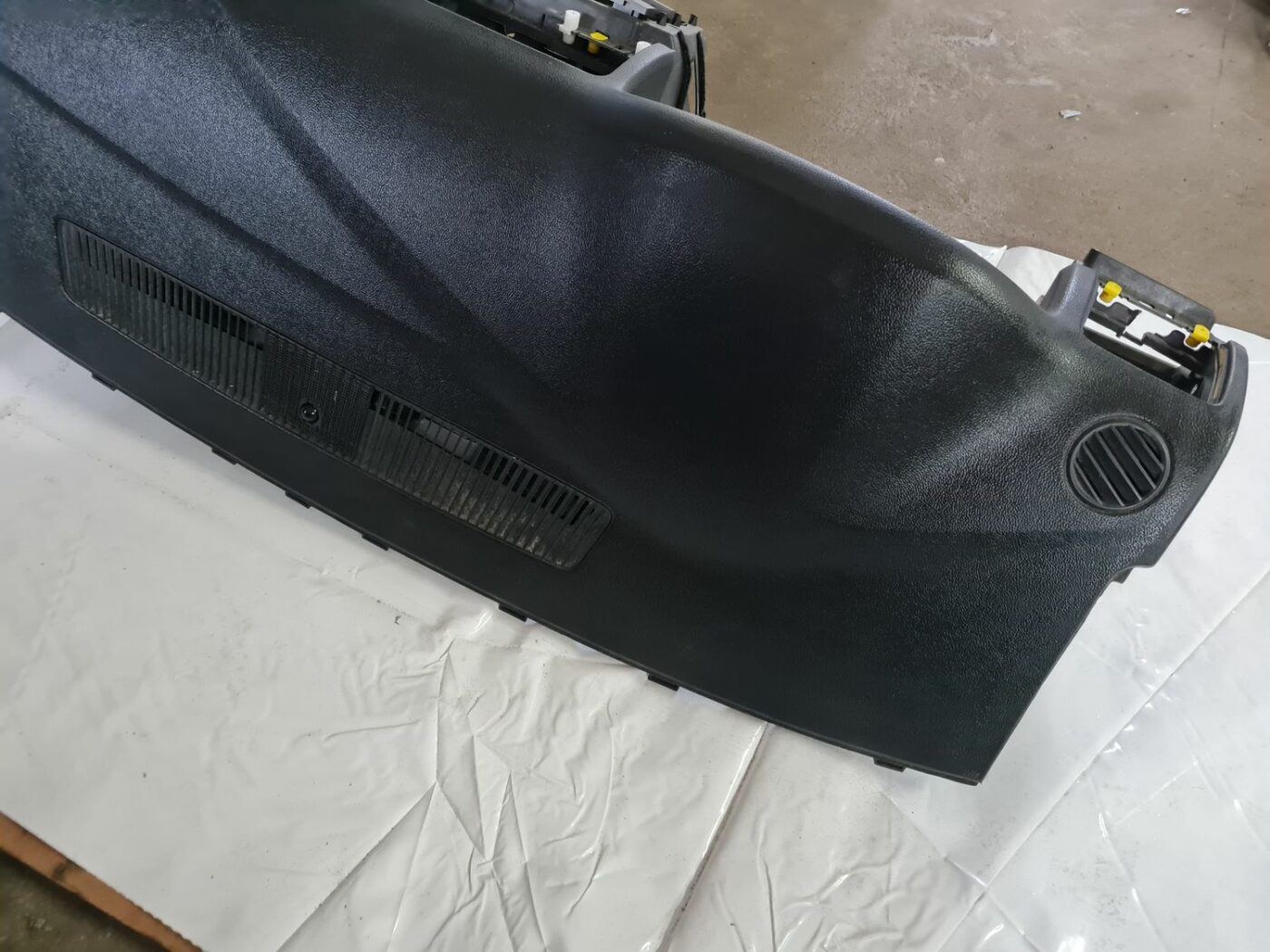 Mērinstrumentu panelis priekš OPEL VECTRA C 2006 6 Mērinstrumentu panelis priekš OPEL VECTRA C 2006