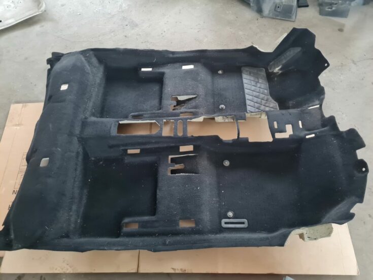 Salona paklājs priekš OPEL ASTRA J 2013