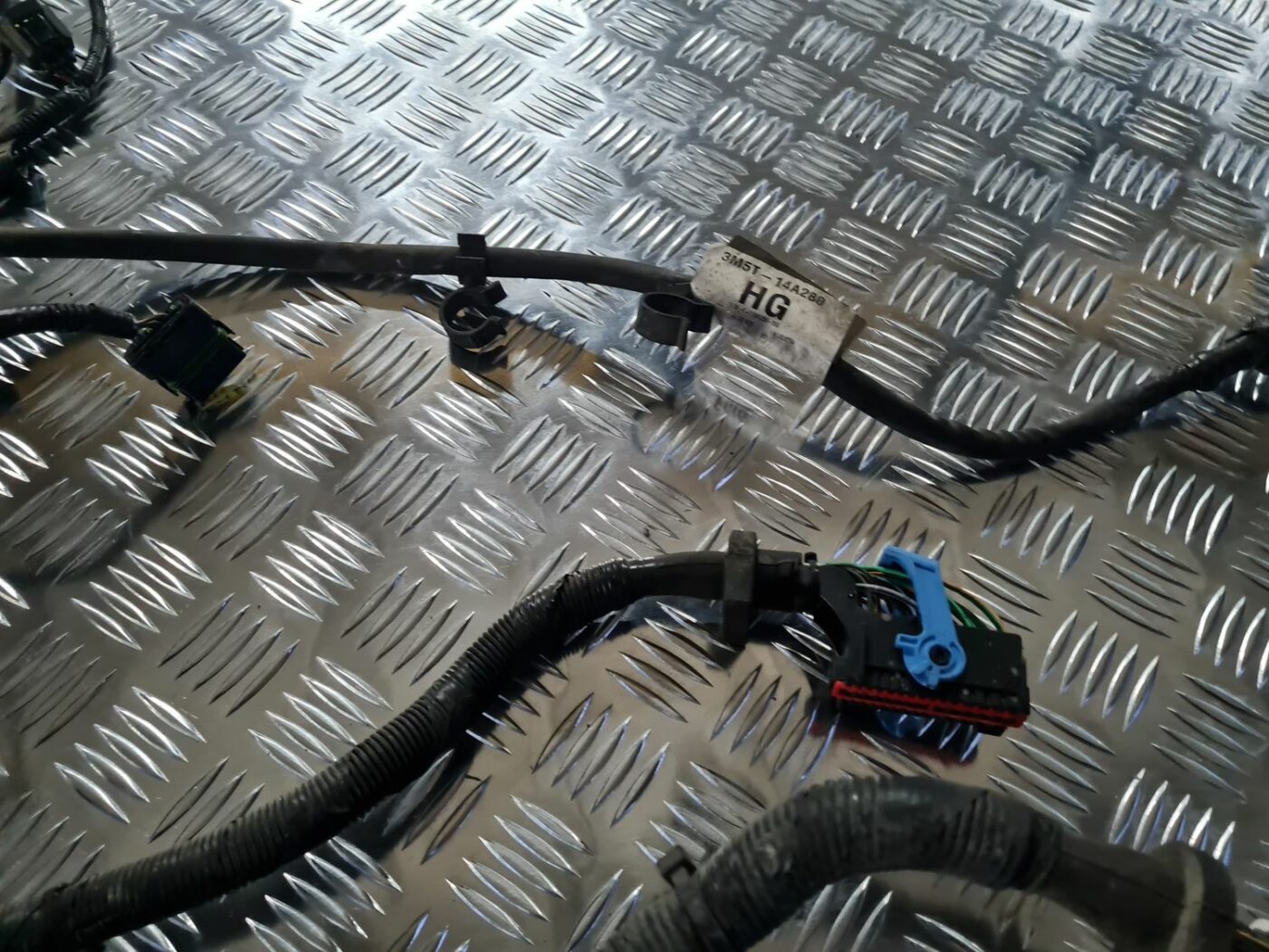 Dzinēja vadi priekš FORD FOCUS C-MAX 2004 6 Dzinēja vadi priekš FORD FOCUS C-MAX 2004