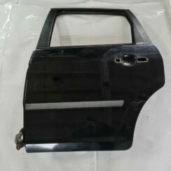 Aizmugurējās kreisās durvis priekš FORD FOCUS C-MAX 2004