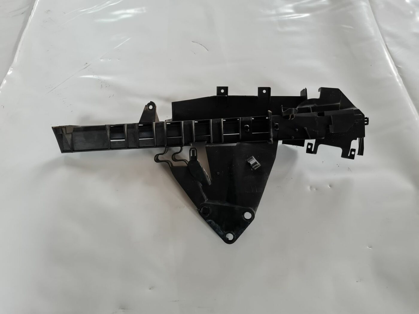 Durvju iekšēja plastmasa priekš FORD FOCUS C-MAX 2004 5 Durvju iekšēja plastmasa priekš FORD FOCUS C-MAX 2004