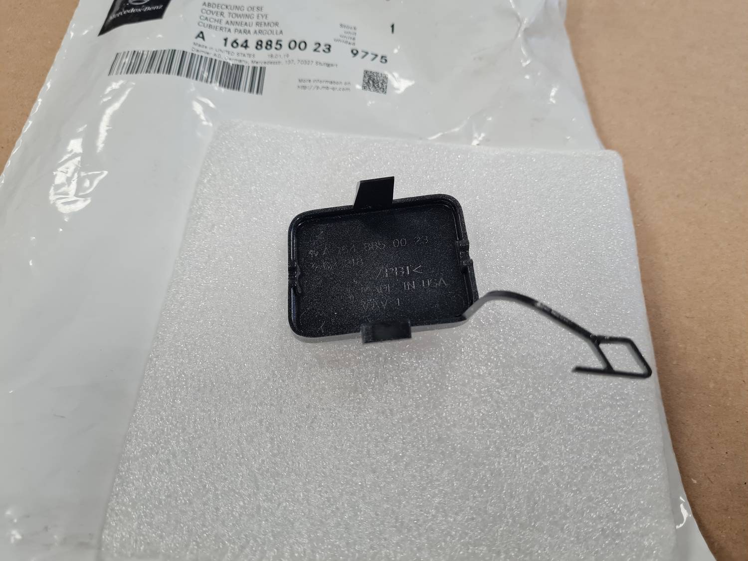 Priekšēja bufera vilkšanas āķa vāks priekš MERCEDES GL X164 3 Priekšēja bufera vilkšanas āķa vāks priekš MERCEDES GL X164