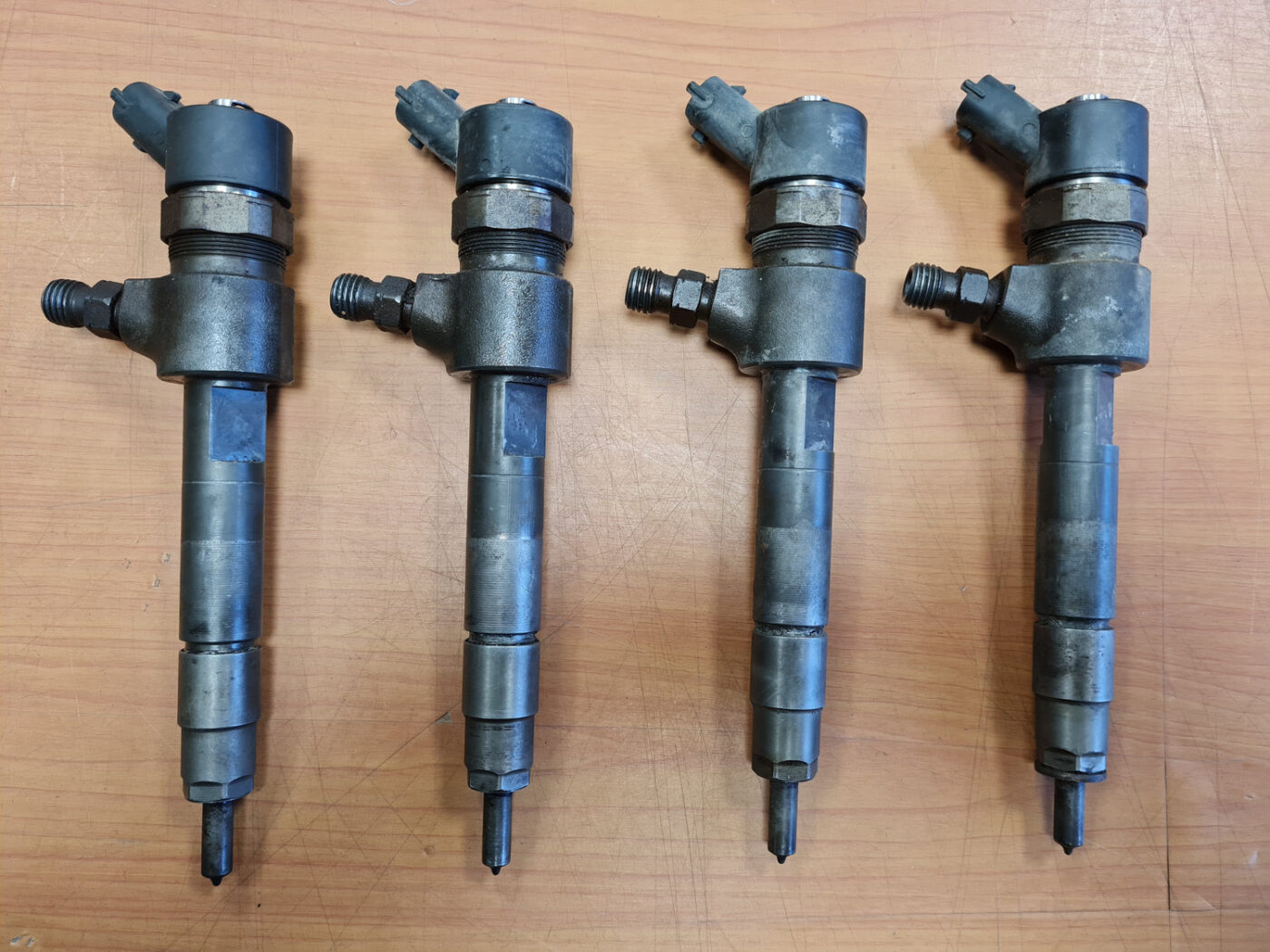 Degvielas smidzinātājs priekš OPEL VECTRA C 2006 2 Degvielas smidzinātājs priekš OPEL VECTRA C 2006