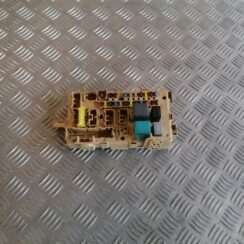 Drošinātāju relejas kaste priekš TOYOTA AVENSIS 2007