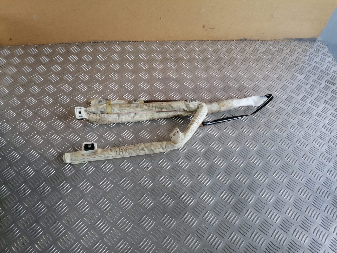 Griestu drošības spilvens, pa kreisi priekš TOYOTA AVENSIS 2007 1 Griestu drošības spilvens, pa kreisi priekš TOYOTA AVENSIS 2007