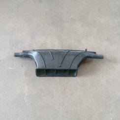 Salona gaisa vads priekš TOYOTA AVENSIS 2007