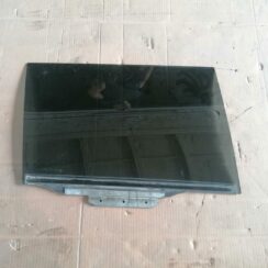 Aizmugurējo labo durvju stikls priekš TOYOTA AVENSIS 2007