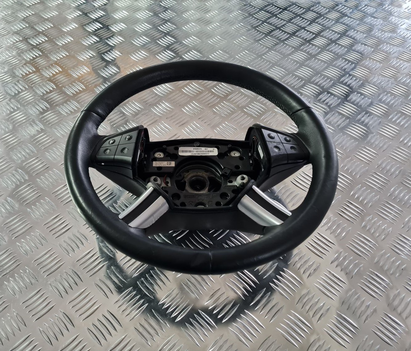 Stūre priekš MERCEDES BENZ ML320 2006 SILVER 1 Stūre priekš MERCEDES BENZ ML320 2006 SILVER