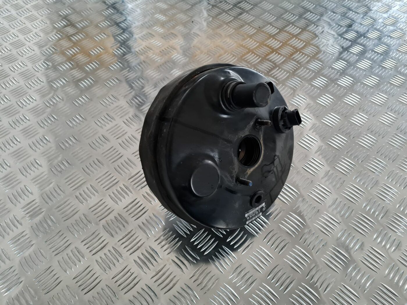 Vakuuma bremžu pastiprinātājs priekš MERCEDES BENZ ML320 2006 SILVER 2 Vakuuma bremžu pastiprinātājs priekš MERCEDES BENZ ML320 2006 SILVER