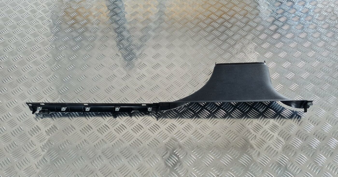 Sliekšņa priekšēja laba uzlika (salonā) priekš MERCEDES BENZ ML320 2006 SILVER 1 Sliekšņa priekšēja laba uzlika (salonā) priekš MERCEDES BENZ ML320 2006 SILVER