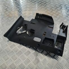 Mērinstrumentu paneļa apakšēja apdare priekš MERCEDES BENZ ML320 2006 SILVER