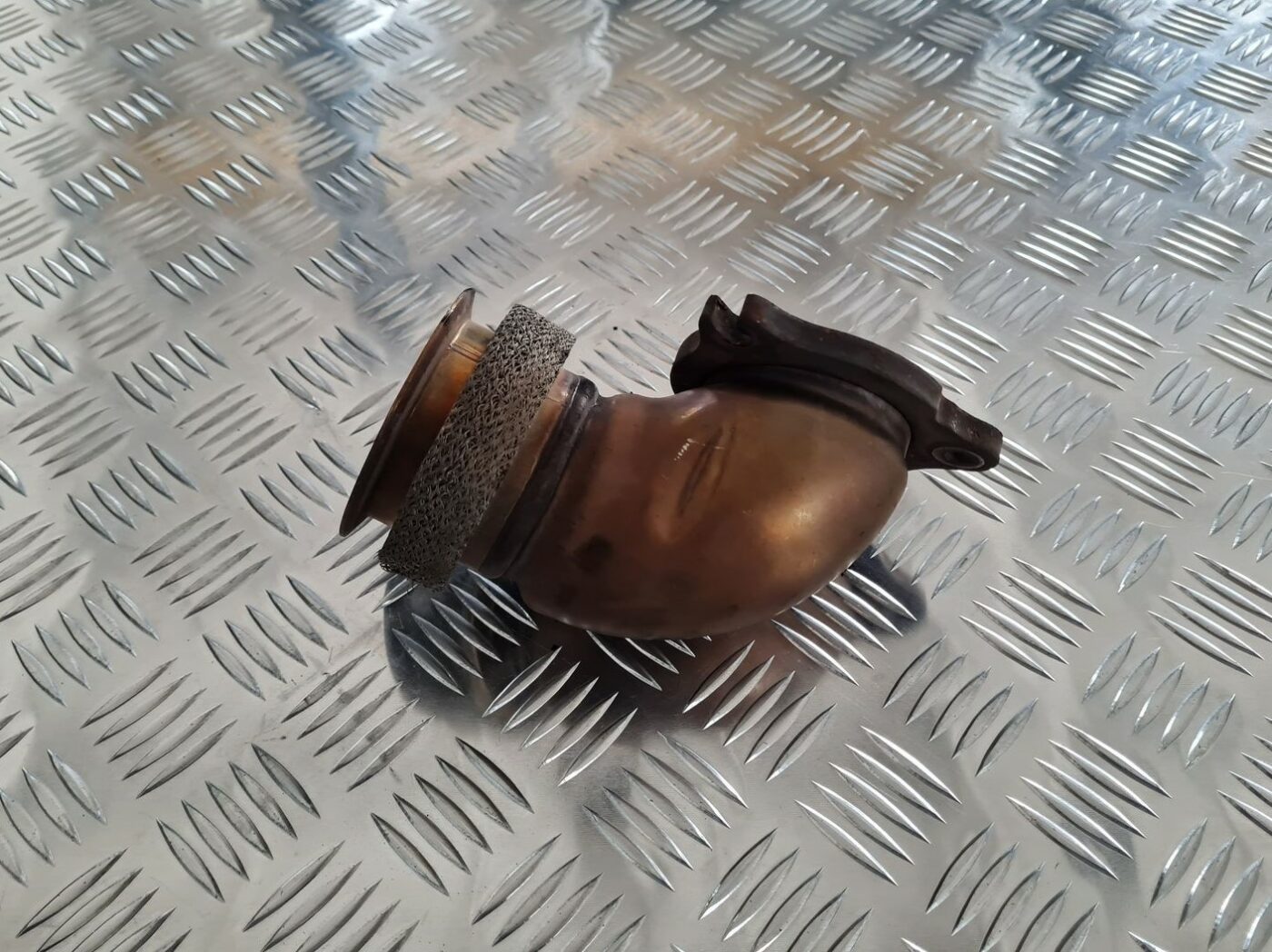 Turbīnas caurule priekš MERCEDES BENZ ML320 2006 SILVER 2 Turbīnas caurule priekš MERCEDES BENZ ML320 2006 SILVER