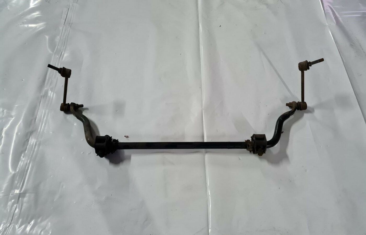 Priekšējais stabilizators priekš MERCEDES BENZ ML320 2006 SILVER 1 Priekšējais stabilizators priekš MERCEDES BENZ ML320 2006 SILVER