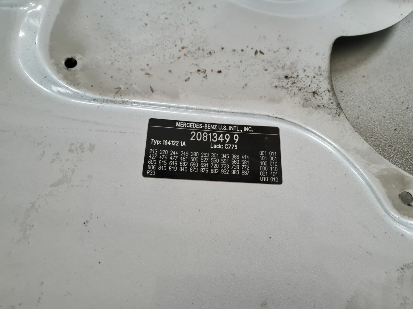 Pārsegs priekš MERCEDES BENZ ML320 2006 SILVER 3 Pārsegs priekš MERCEDES BENZ ML320 2006 SILVER