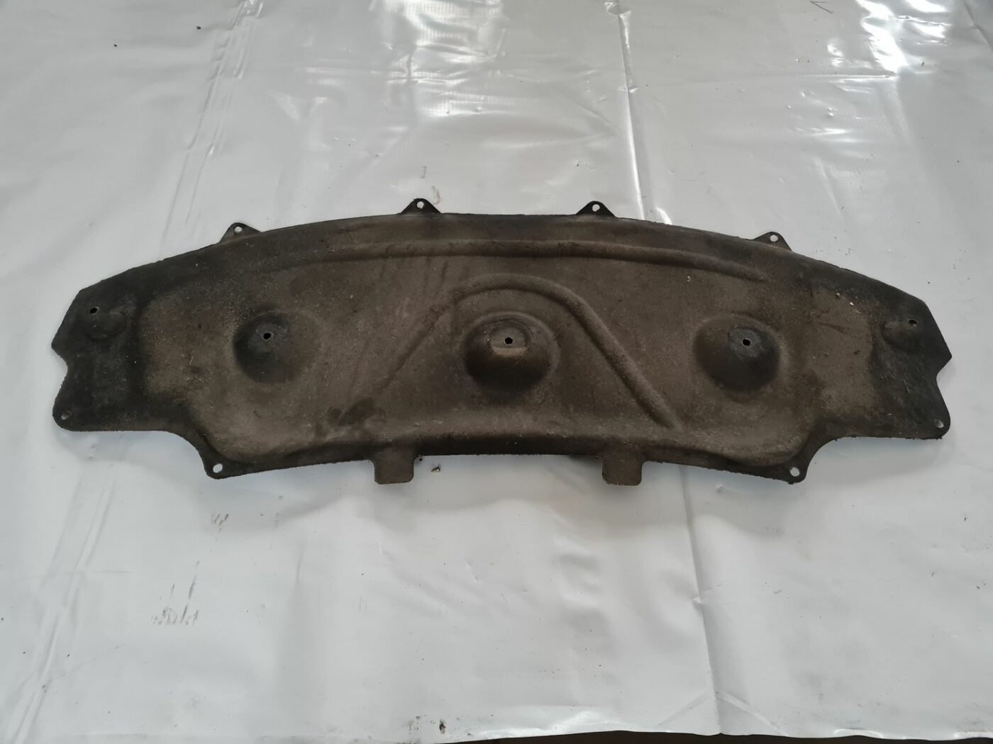 Pārsega trokšņa izolācija priekš MERCEDES BENZ ML320 2006 SILVER 2 Pārsega trokšņa izolācija priekš MERCEDES BENZ ML320 2006 SILVER