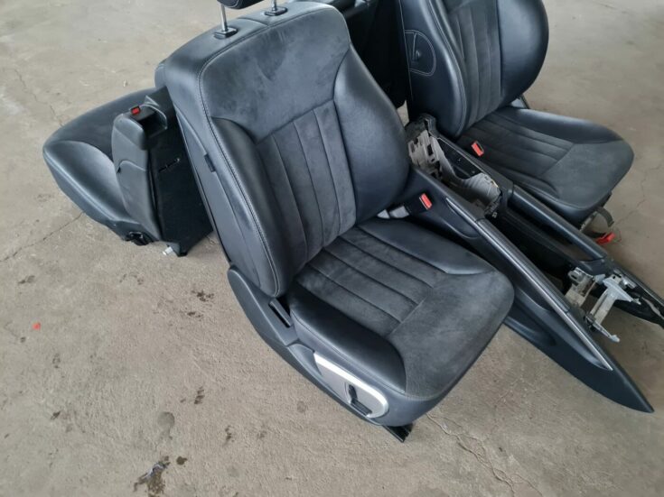 Sēdekļu komplekts priekš MERCEDES BENZ ML320 2006 SILVER