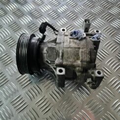 Gaisa kondicioniera kompresors priekš TOYOTA COROLLA VERSO 2003