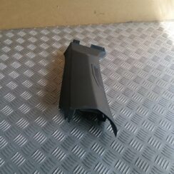 Vidējas salona statnes apdare priekš VOLVO C30 2008 SILVER