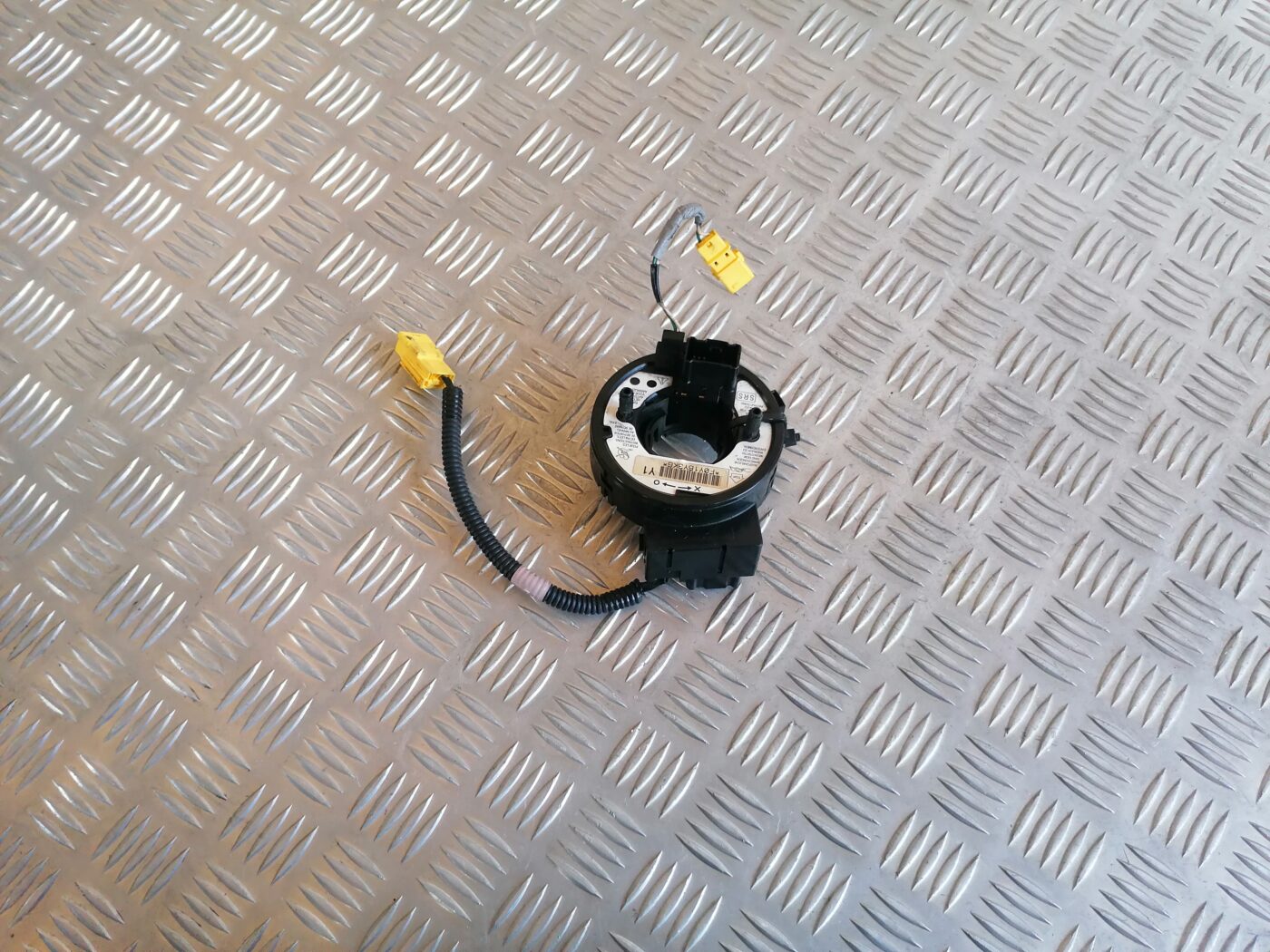 Drošības spilvena slīdgredzens priekš HONDA ACCORD 2007 YR562P 1 Drošības spilvena slīdgredzens priekš HONDA ACCORD 2007 YR562P