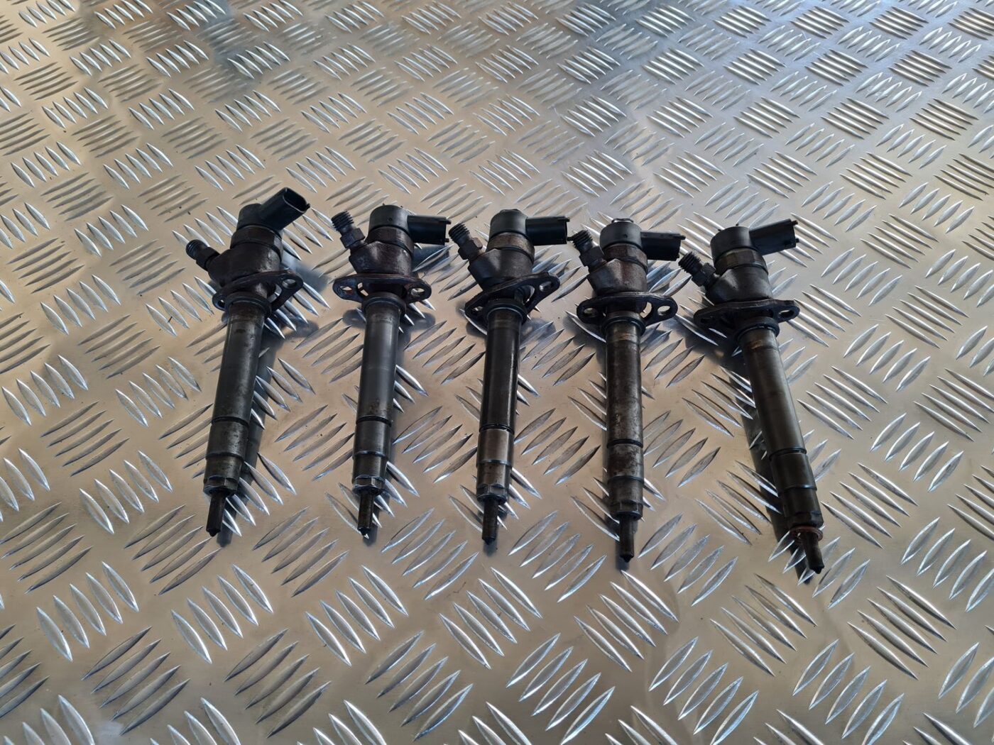 Degvielas smidzinātājs priekš VOLVO V70 2002 ASHGOLD 1 Degvielas smidzinātājs priekš VOLVO V70 2002 ASHGOLD