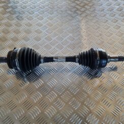 Pusass priekšējā kreisā priekš VOLVO V70 2002 ASHGOLD