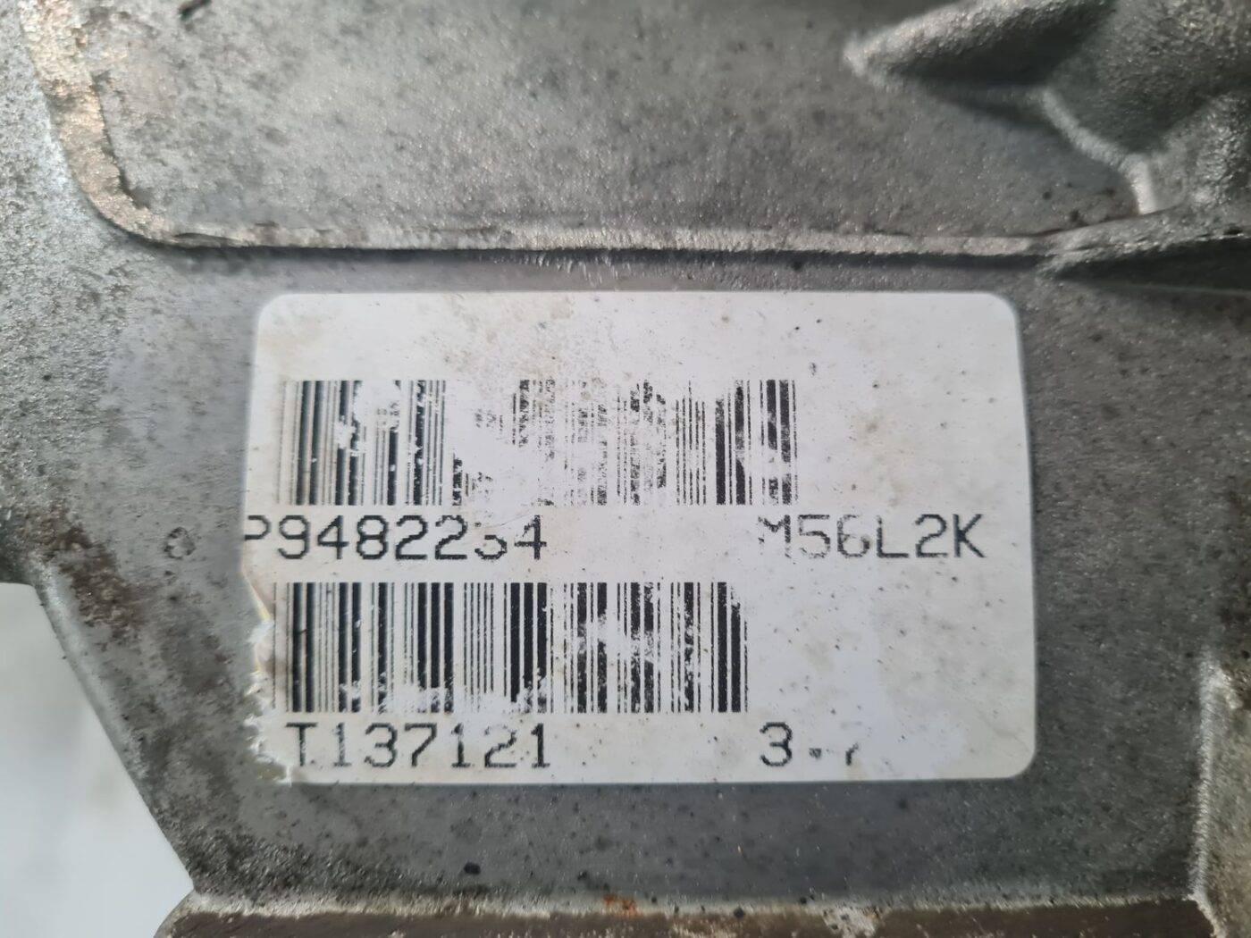 Mehāniska pārnesumkārba priekš VOLVO V70 2003 SILVER 3 Mehāniska pārnesumkārba priekš VOLVO V70 2003 SILVER