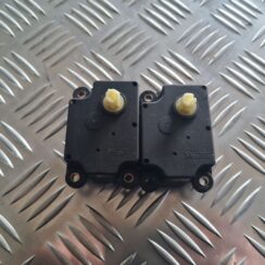 Apsildes sistēmas aktuators priekš VOLVO V70 2003 SILVER